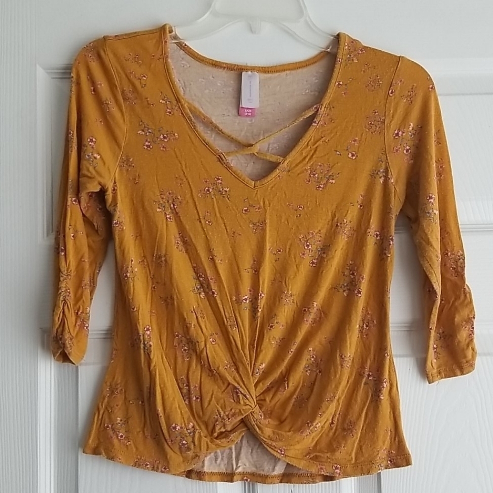 No Boundaries Women's Top